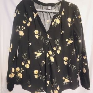 Large Black Oldnavy blouse